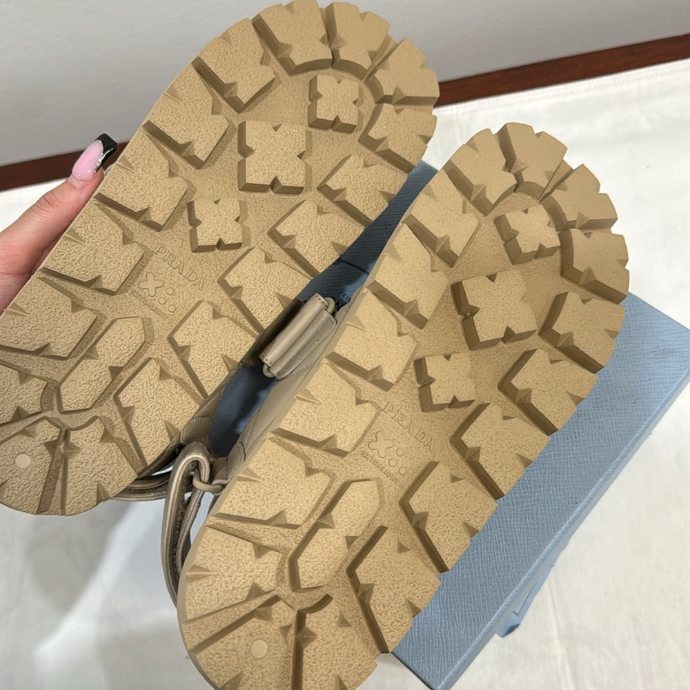 PRADA SANDALS - Picture 5 of 7